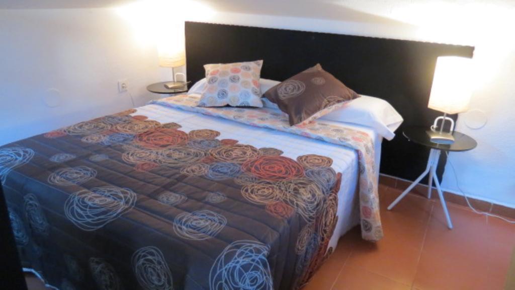 Comet Suites Elvira Granada Habitación foto