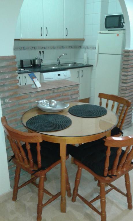 Comet Suites Elvira Granada Habitación foto