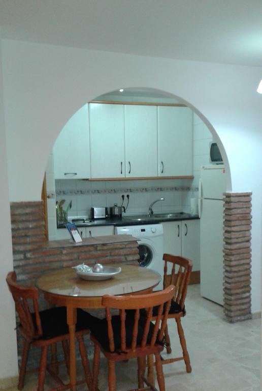 Comet Suites Elvira Granada Habitación foto