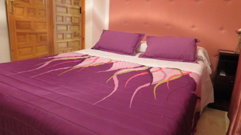 Comet Suites Elvira Granada Habitación foto