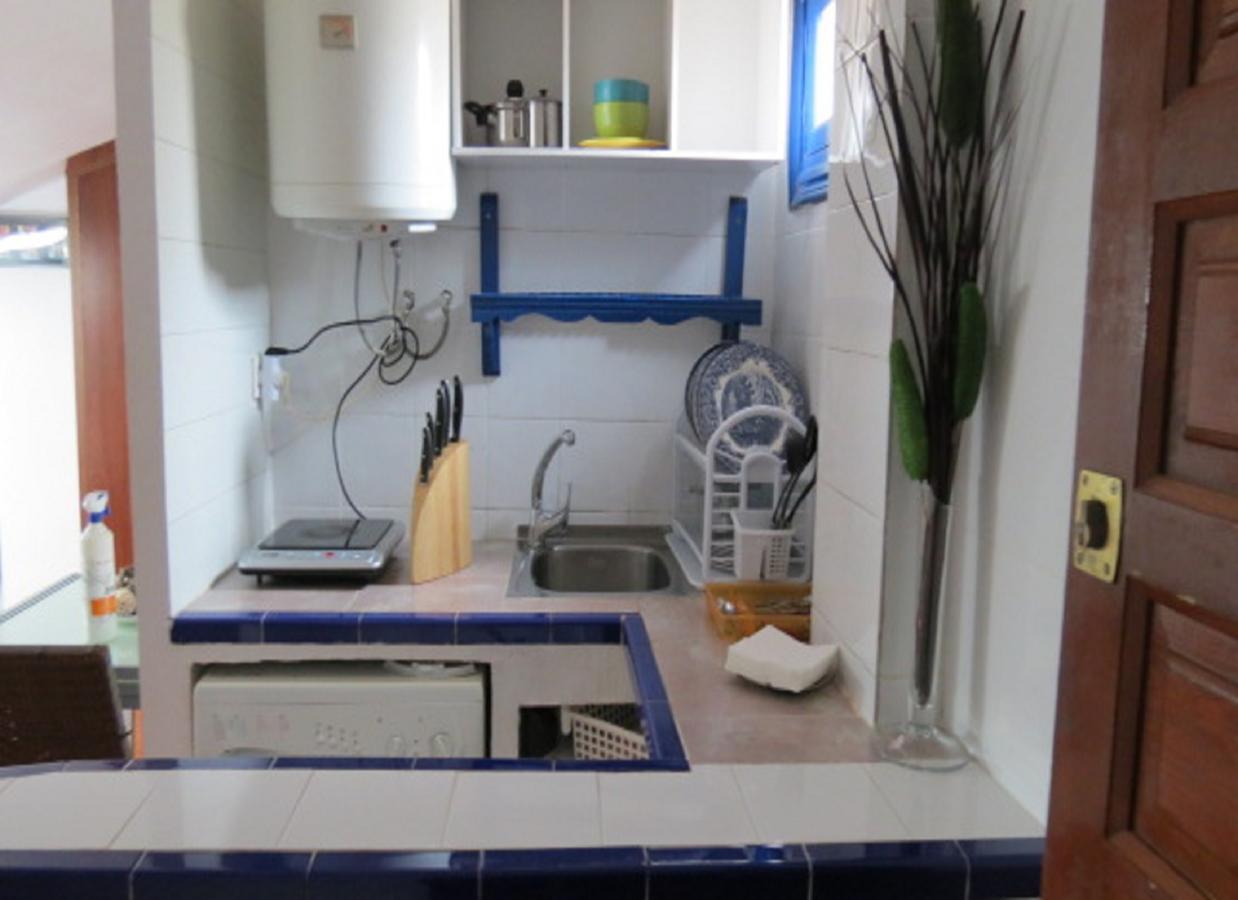 Comet Suites Elvira Granada Habitación foto