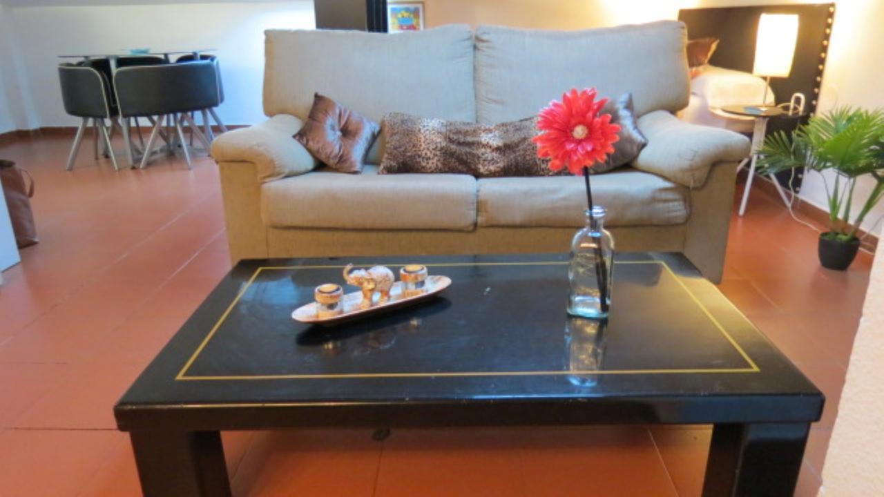 Comet Suites Elvira Granada Habitación foto