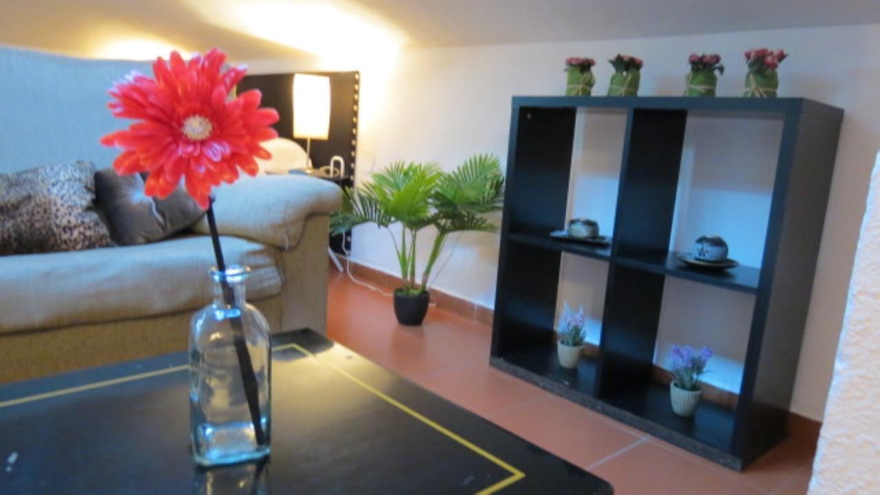 Comet Suites Elvira Granada Habitación foto