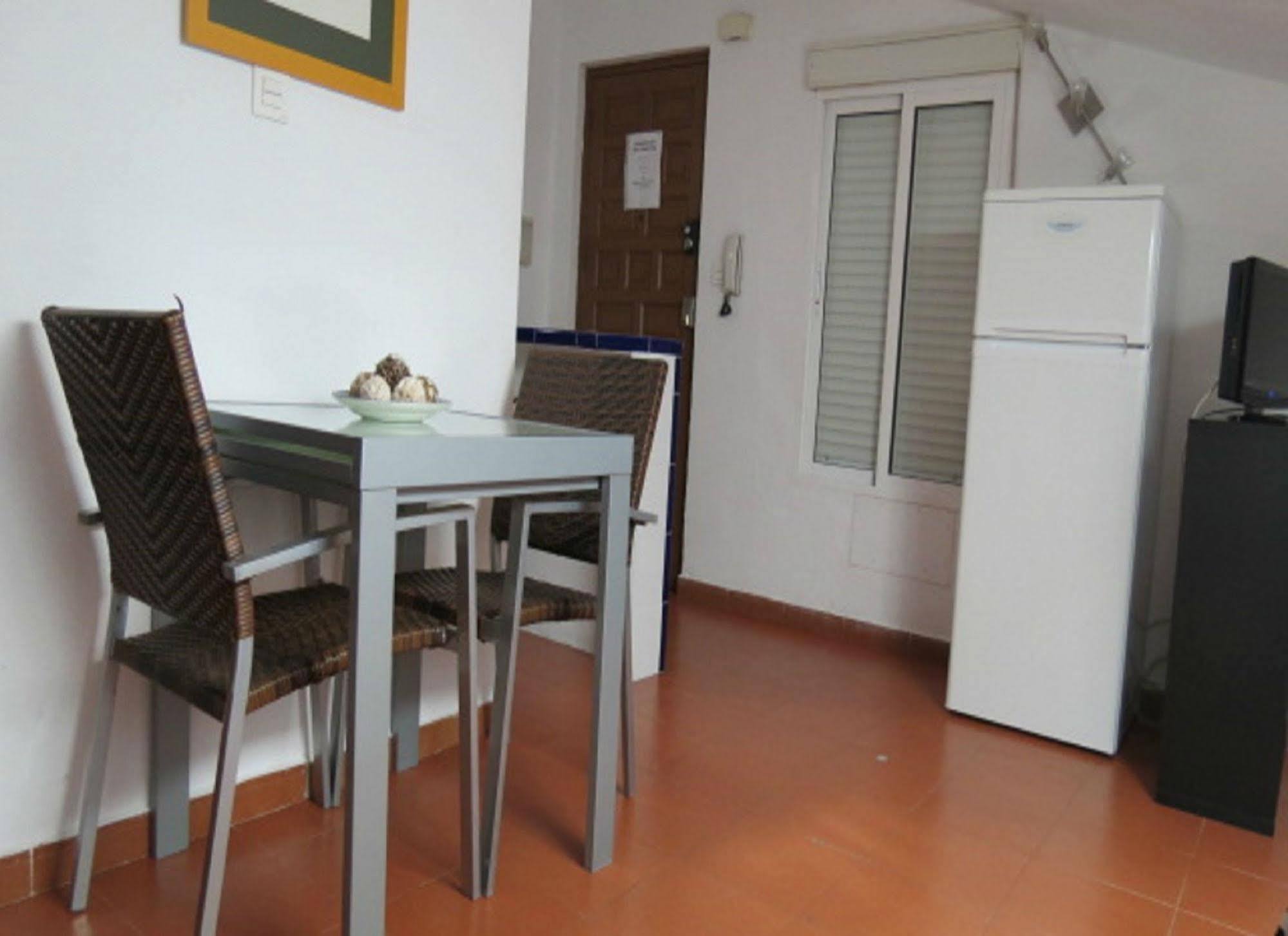 Comet Suites Elvira Granada Exterior foto